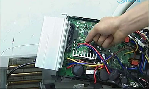 尚志美的空调电话是多少